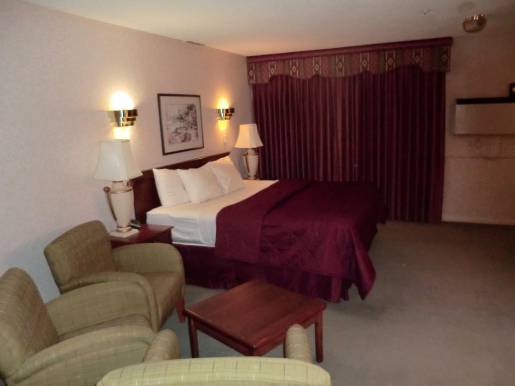 Hotel Ramada By Wyndham Abbotsford Zimmer foto
