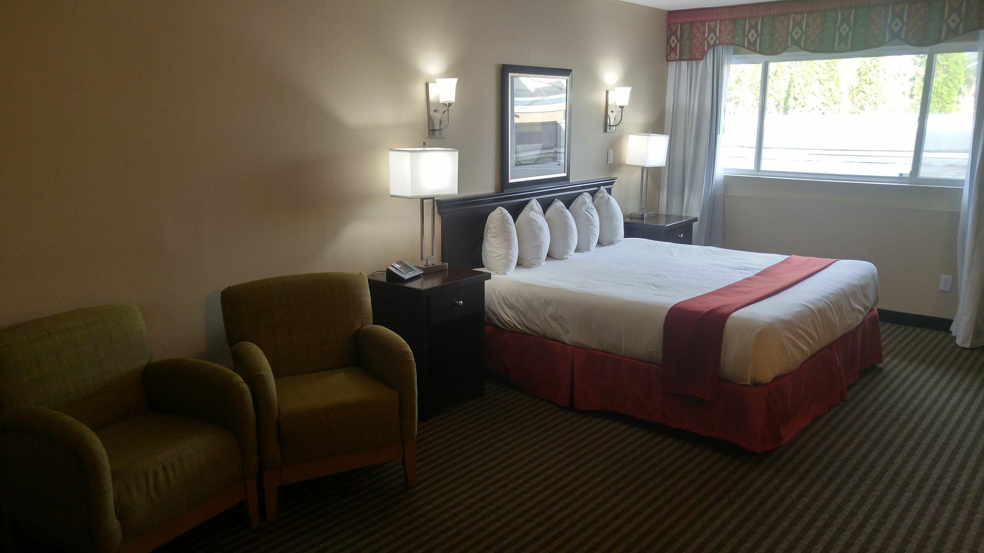Hotel Ramada By Wyndham Abbotsford Exterior foto